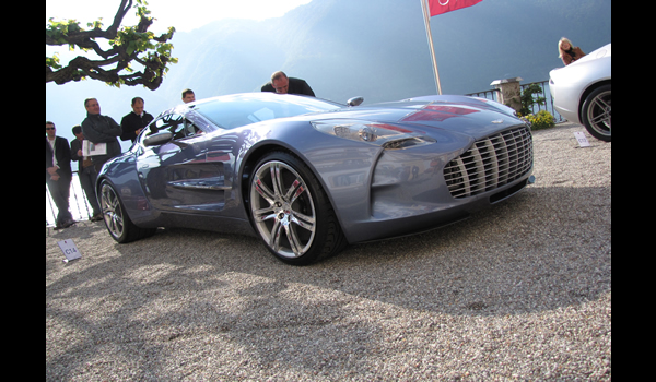 Aston Martin One - 77 2009  front